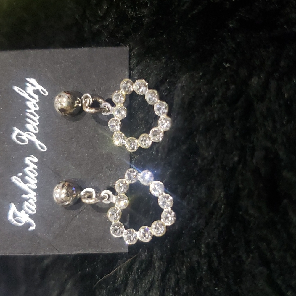 Earings